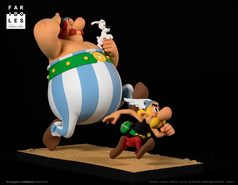 Asterix Collection Prestige “Full Speed Gauls!” 24 cm Collectible Figurine – Fariboles Limited Edition