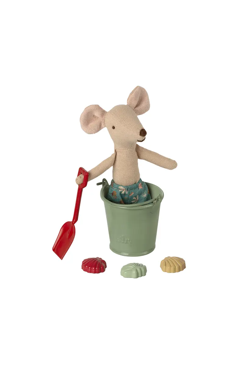 Beach Set - Shovel. Bucket & Shells