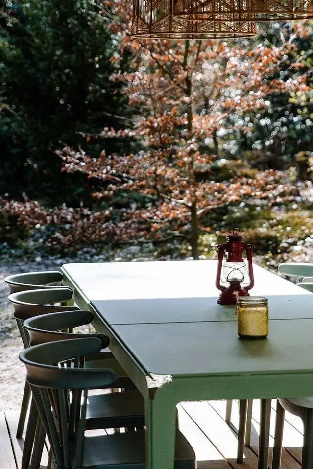 Bended Table - Pale Green (270cm)