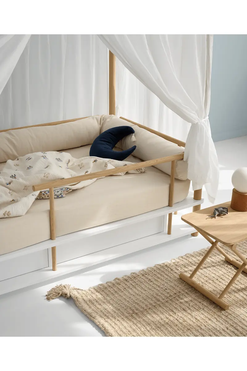 Camp bed guard, oak