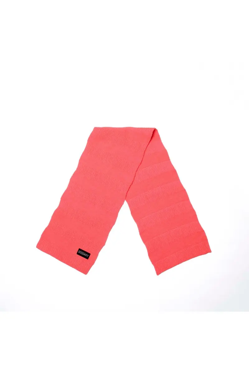 Chicken run - punch pink