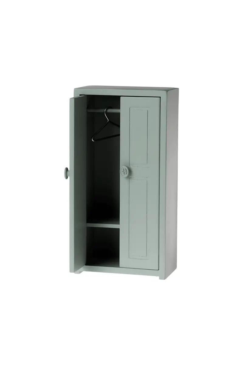 Closet, Mouse - Soft Blue