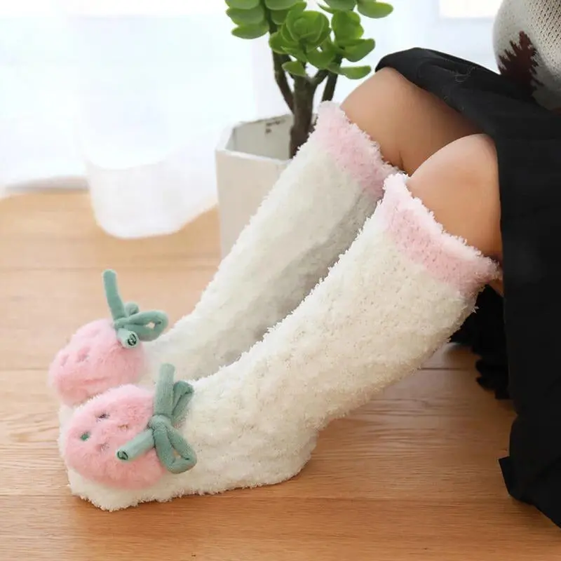 CozyCritters™ – Warme Cartoon Beenwarmers – Babysokken met Zachtheid