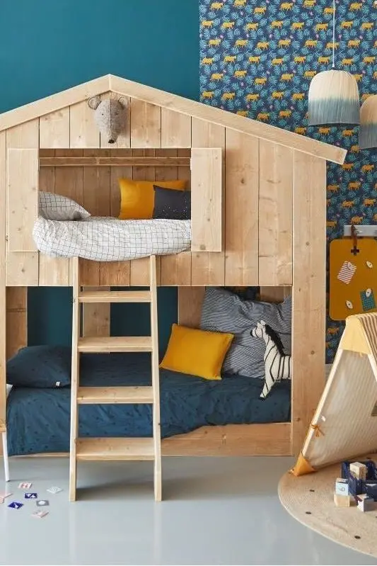 Kinderbed Buurthuis