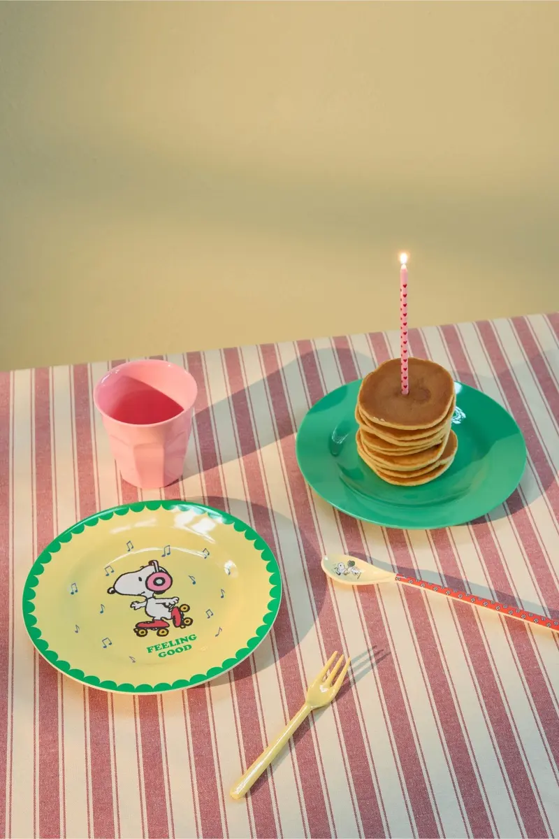 Melamine Side Plate with Yellow Snoopy Print