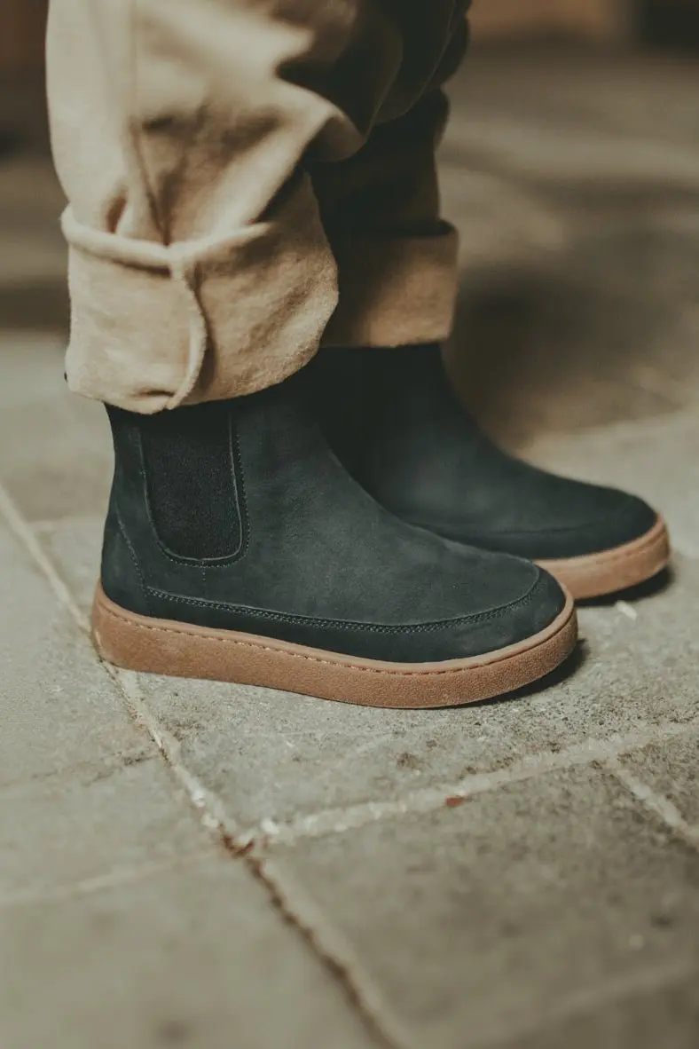 Ojeh Boots - Navy Nubuck