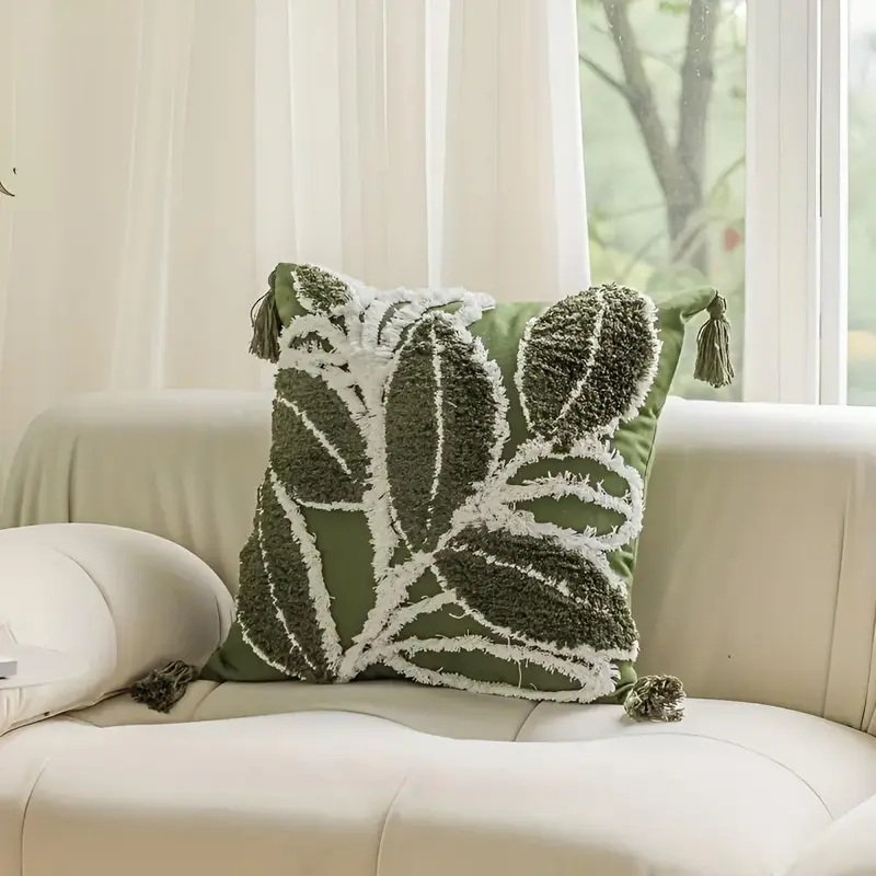 Pavo Kussenhoes 45x45 cm - Pluche met Bladmotief en Kwastjes