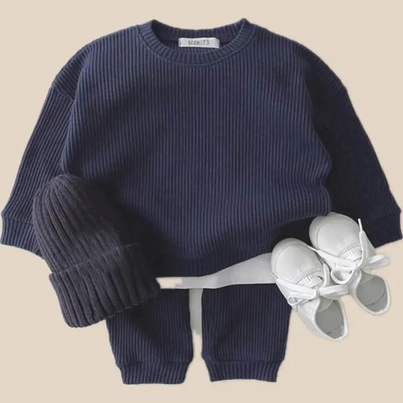 SnugRidge™ – Warme Wafelset met Trui – Comfortabele Babyoutfit