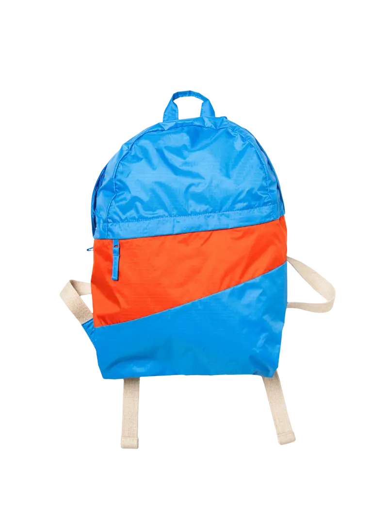 The New Foldable Backpack Wave & Red Alert Medium