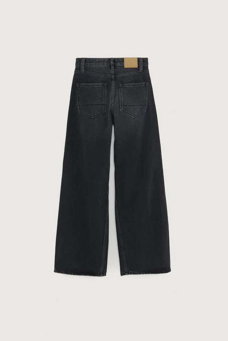 wanda52 - used black
