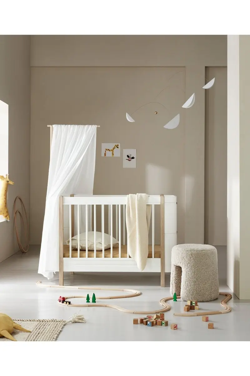 Wood Mini+ cot bed excl. junior kit, 68x122 cm, white/oak
