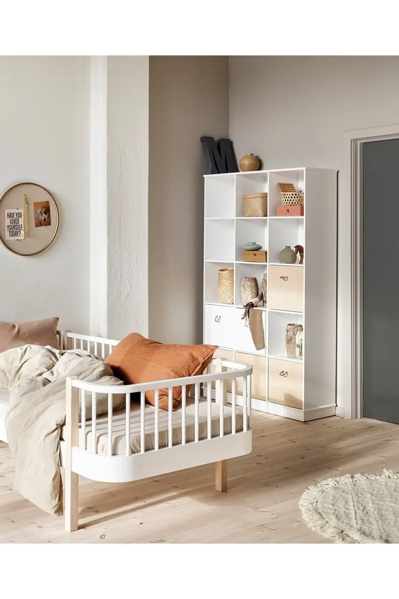 Wood Shelving unit 3x5 vertical w. base