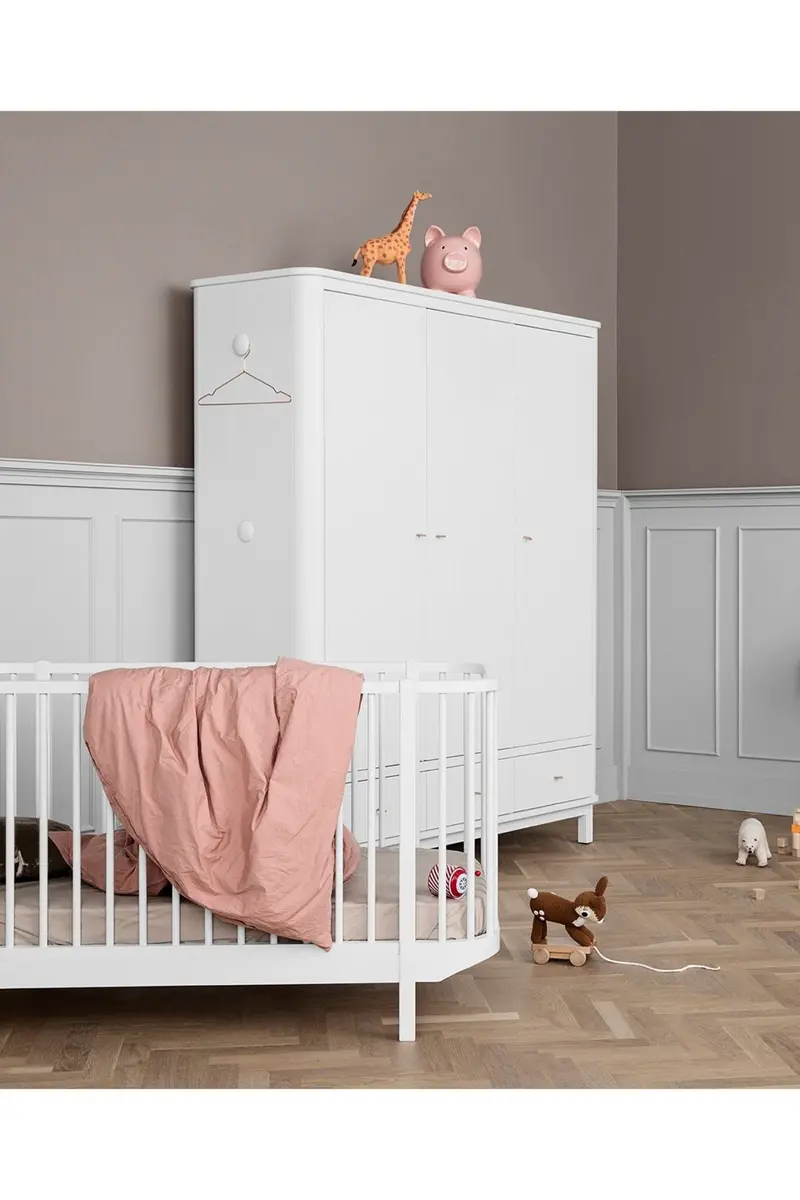 Wood Wardrobe 3 doors, white